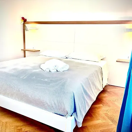 Don Nicola Tourist Location Bed & Breakfast 3*